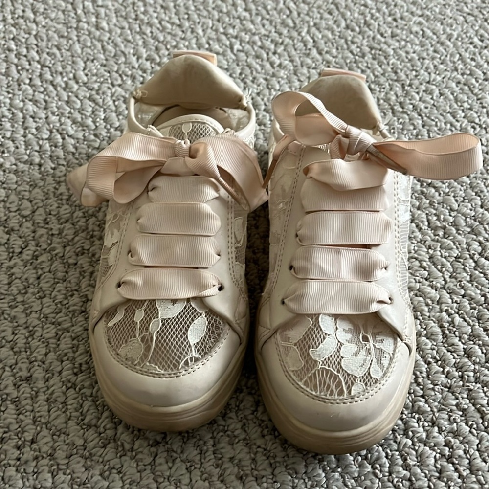 River Island lace sneakers